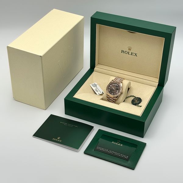 Rolex Day-Date 40 228235